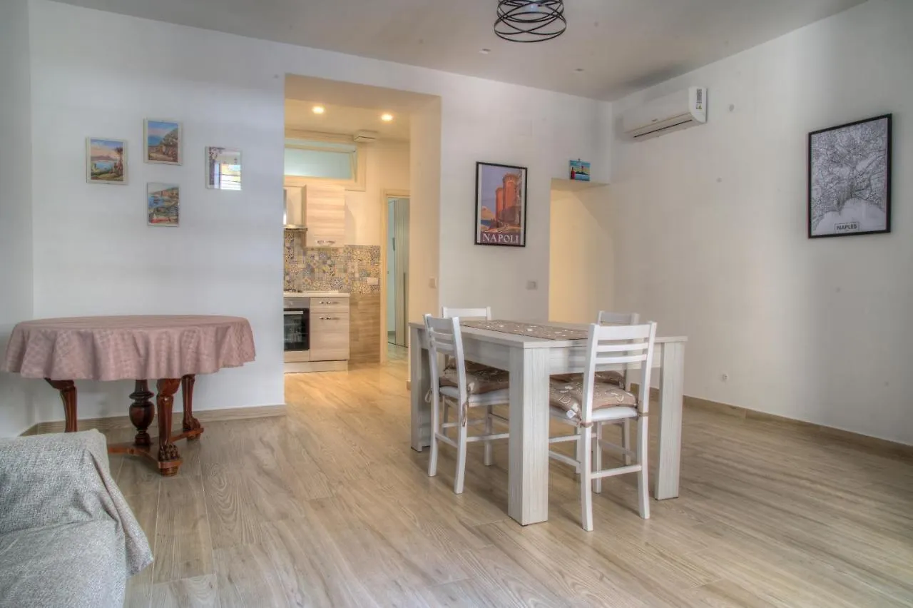Corso Vittorio Emanuele 110C Apartment Naples Italy